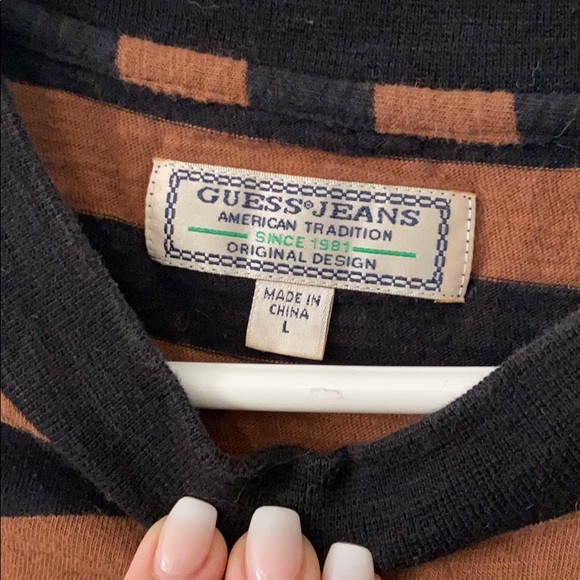 ❌ S O L D ❌ Striped Guess Unisex T-shirt - Picture 4 of 5